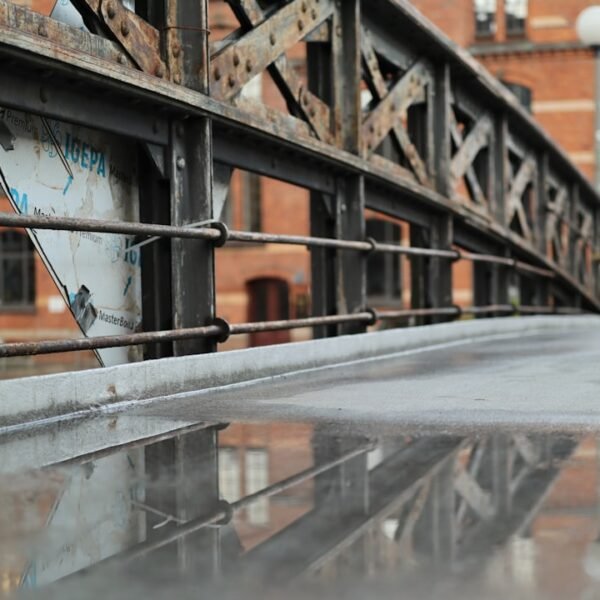 Habillage de corniches et bandeaux en zinc à Jodoigne